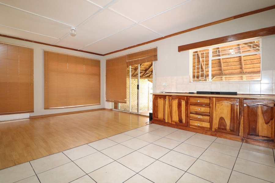 To Let 3 Bedroom Property for Rent in Doringkruin North West